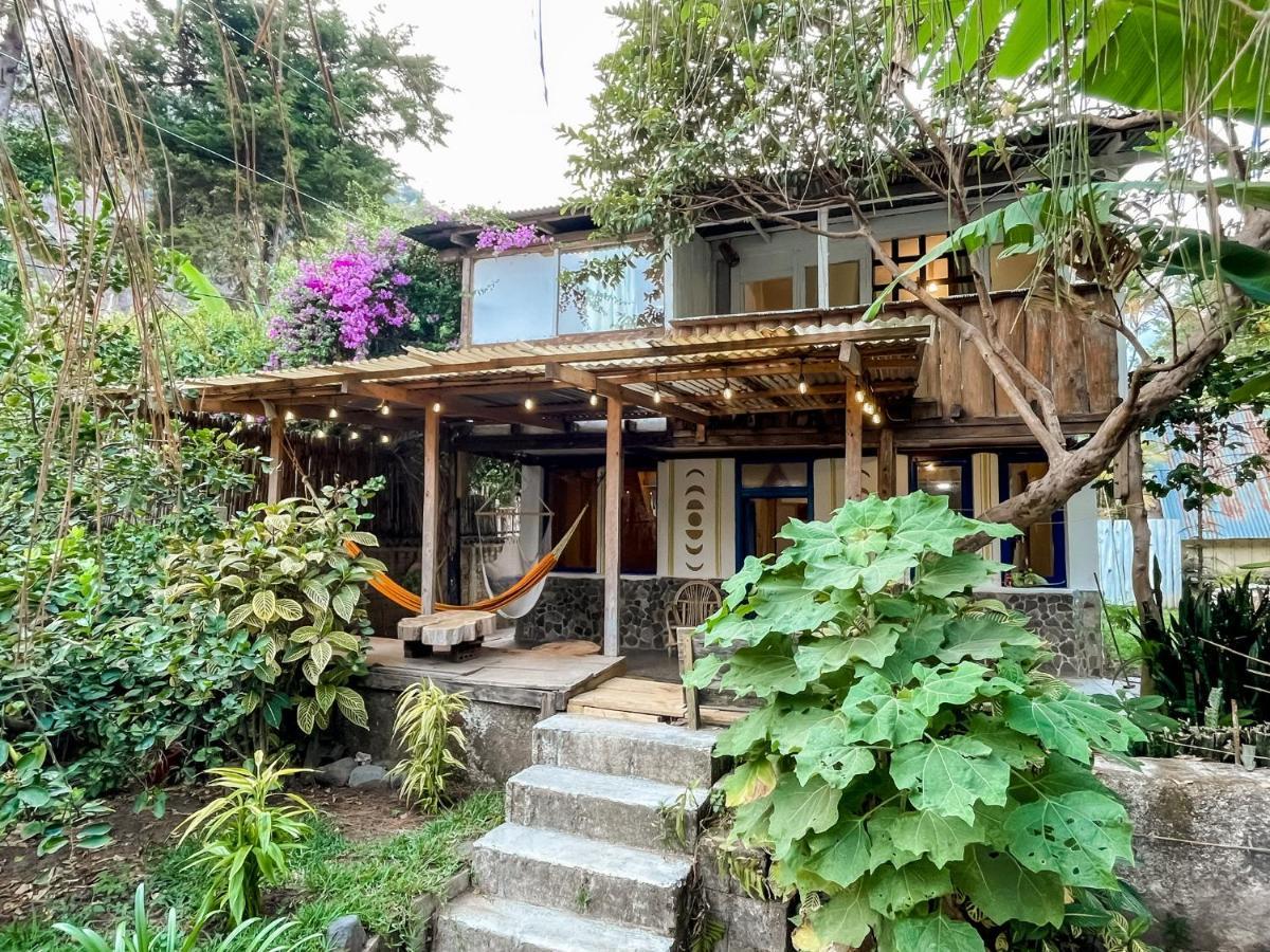 Unicorn Reborn - Peaceful Rentals San Marcos La Laguna Exterior foto